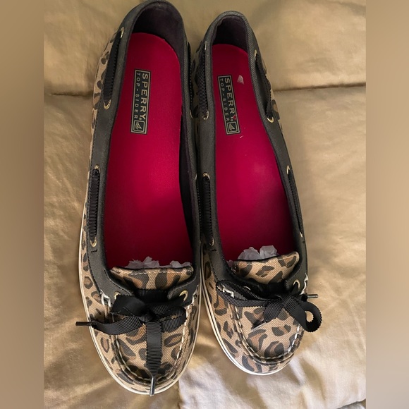 SPERRY Top Sider Leopard Pattern Boat Shoes Size 10 M - Picture 5 of 9